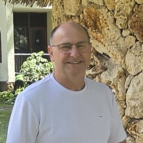 Hans Ausschnitt